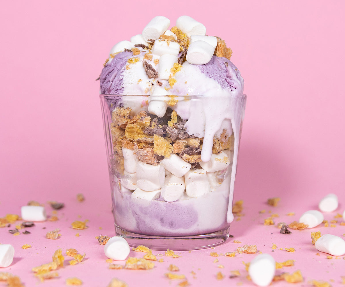 Marshmallow Ice Cream Sundaes in Cookie Bowls