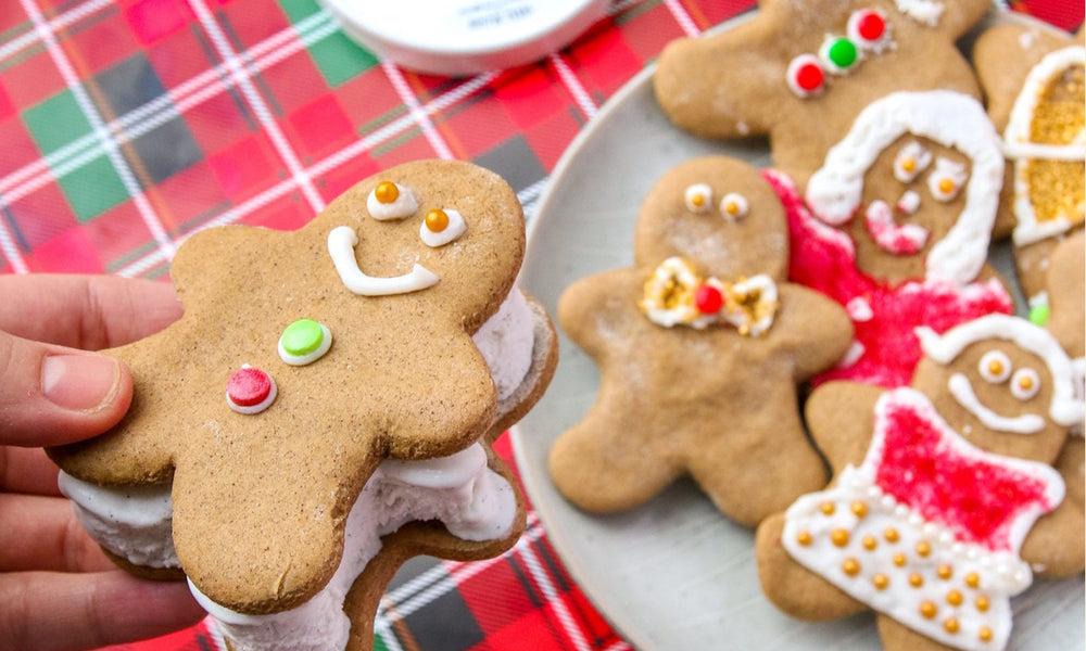 Gingerbread Cookie Ice Cream Sandwiches